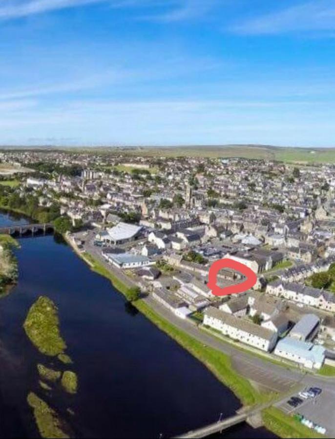 5 Riverside Place Thurso. 2 Bed, 2 Bathrooms. Eksteriør bilde