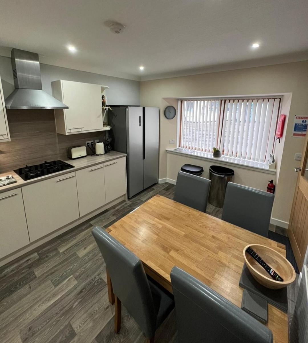 5 Riverside Place Thurso. 2 Bed, 2 Bathrooms. Eksteriør bilde